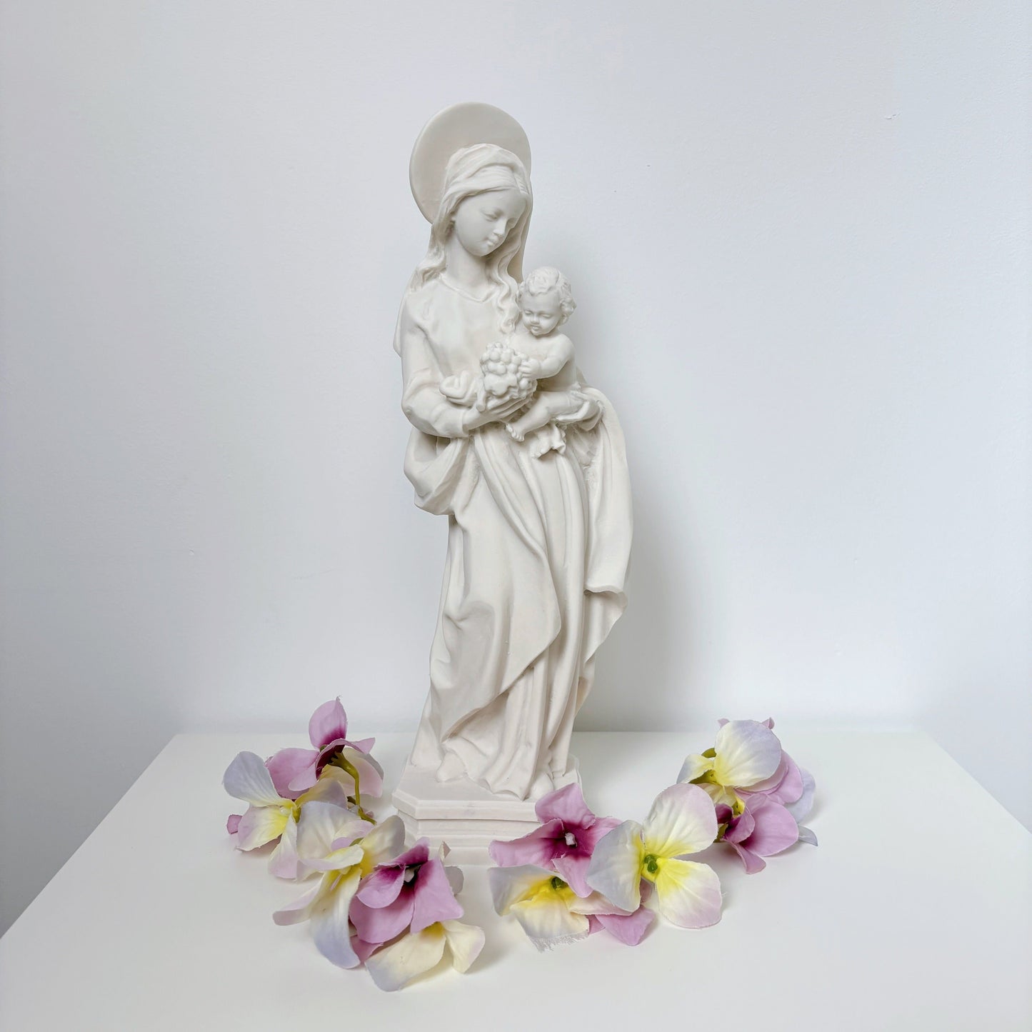 Madre de la pureza