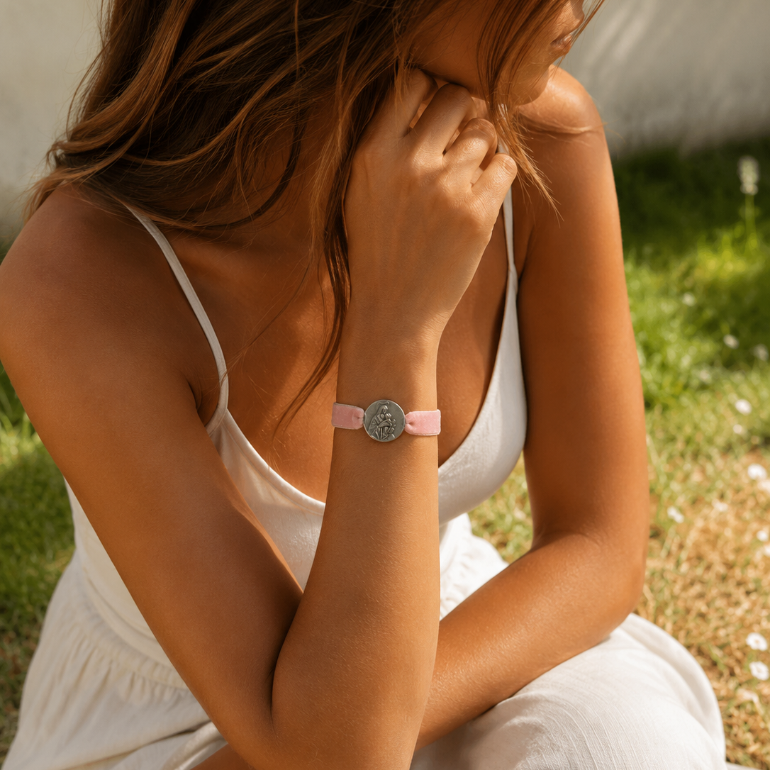Pulsera escapulario terciopelo Virgen del Carmen - 20mm