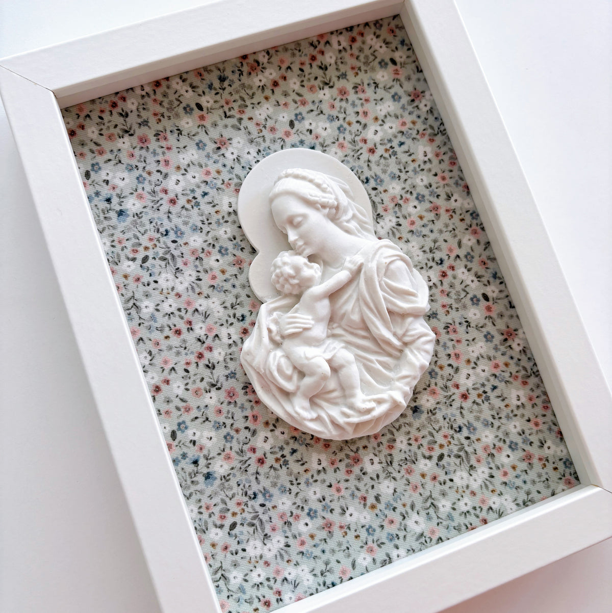 Virgen del abrazo mini